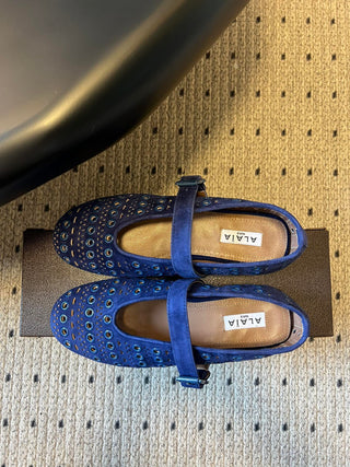 26ss Flat Round Hollow-Out Mary Jane Shoes