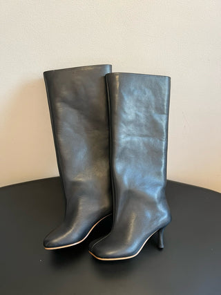 Maison Margiela* thigh-high leather horseshoe boots
