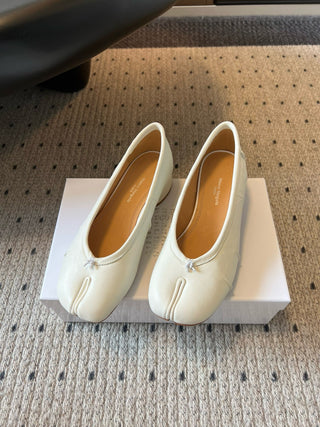 Maison Margiela* New Split-Toe Shoes