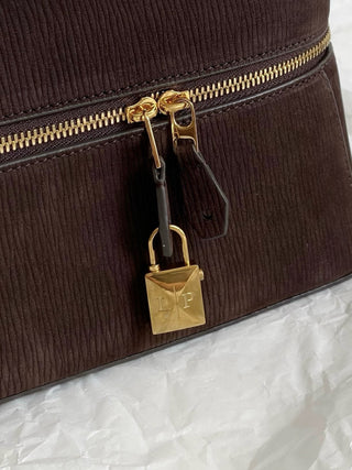 L23 Vertical Striped Coffee Brown