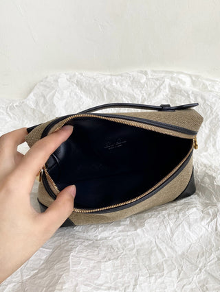 Canvas Black (with Gold Buckle) L19