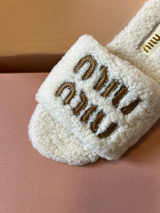 Miu Mi* new autumn and winter fur slippers
