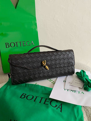 BV andiamo Slouch clutch, chocolate brown