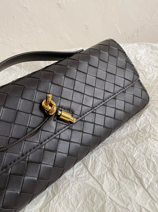 BV andiamo Slouch clutch, chocolate brown