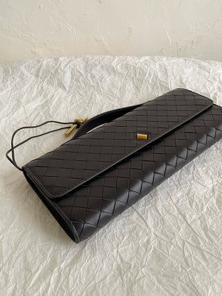 BV andiamo Slouch clutch, chocolate brown