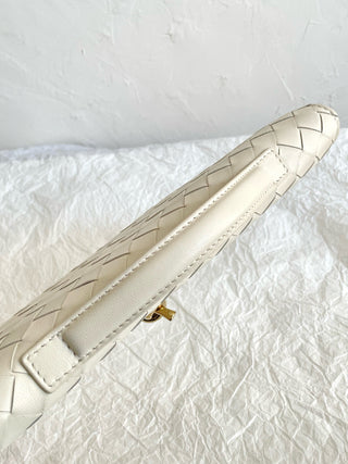 bv andiamo slouch clutch, sea salt white