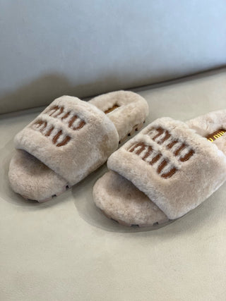 miumi* autumn and winter fur slippers