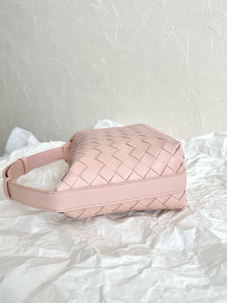 BV Wallace Bento Box with Lotus Flour