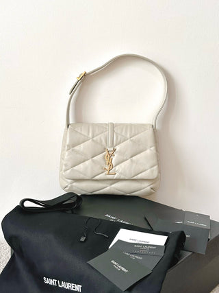 ys1 le 57 quilted diamond sheepskin underarm bag white