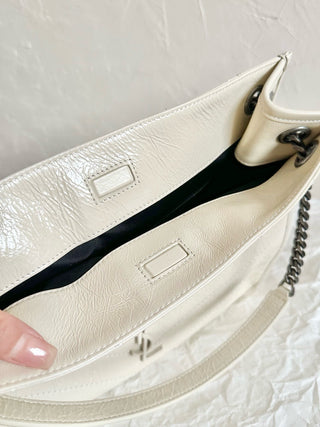 ys1 niki shopping bag medium wax white