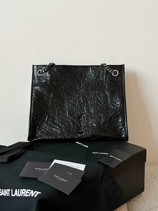 ys1 niki shopping bag medium wax black