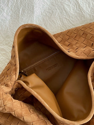 BV Hop Suede Light Brown Large