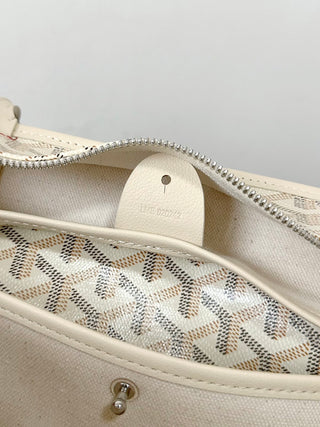 Ocean Collection Limited Edition Sandstone Zip Tote, Large/Medium Size 🤍