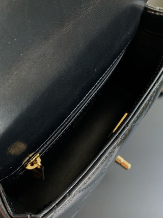 Chane* Chain Handle Square Fat Black