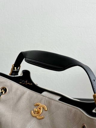 CHANE*  25A Grey Suede Color Block