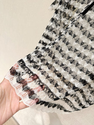 2026 Newest Black and White Lace Top