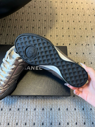 CHANE* Glossy Plaid Versatile Sneakers (German Training Shoes)