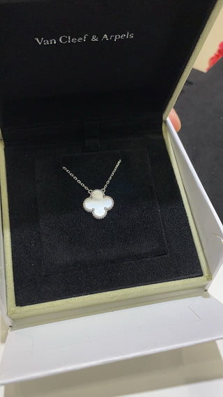 VCA Classic White Mother-of-Pearl Four-Leaf Clover Platinum Necklace (925 Silver + Brass)