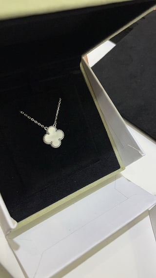 VCA Classic White Mother-of-Pearl Four-Leaf Clover Platinum Necklace (925 Silver + Brass)