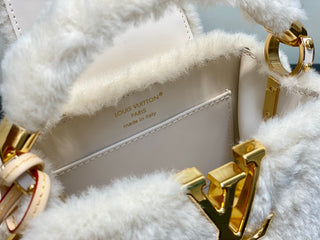 Lambswool plush cap bag, Na Ying style, CAPUSNOW handbag