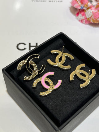 chane* new pink enamel diamond pattern double C earrings