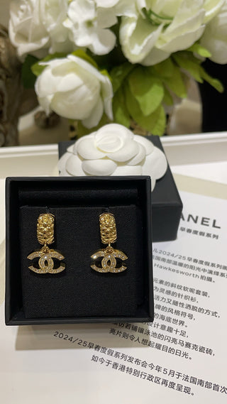 𝑪𝒉𝒂𝒏𝒆*New full diamond double C pendant gold diamond pattern half circle earrings