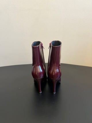 Saint Lauren* minimalist high-luxury classic pointed-toe high-heeled ankle boots