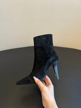 Saint Lauren* minimalist high-luxury classic pointed-toe high-heeled ankle boots