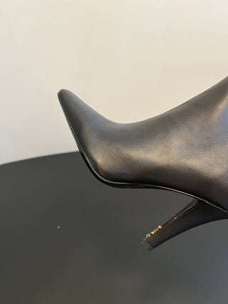 Saint Lauren* minimalist high-luxury classic pointed-toe high-heeled ankle boots