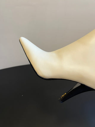 Saint Lauren* minimalist high-luxury classic pointed-toe high-heeled ankle boots