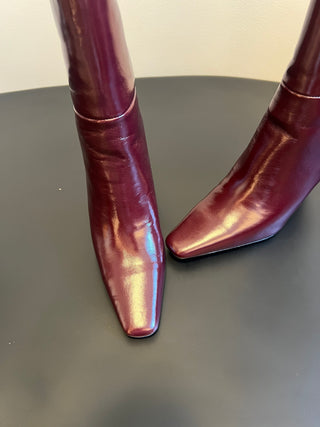 Saint Lauren* minimalist high-luxury classic pointed-toe high-heeled boots