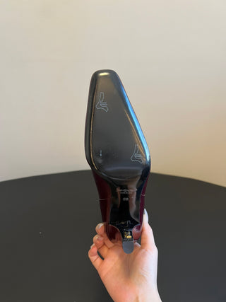 Saint Lauren* minimalist high-luxury classic pointed-toe high-heeled boots