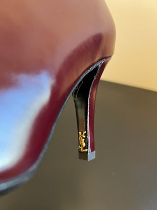 Saint Lauren* minimalist high-luxury classic pointed-toe high-heeled boots