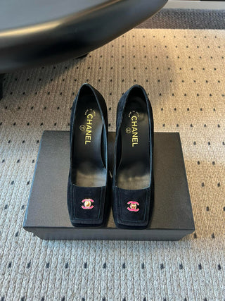 Chane* square-toe chunky heels