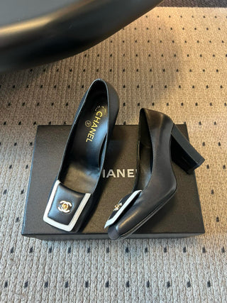 square-toe chunky heels