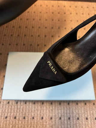 PRAD* Retro Triangle Logo Pointed Kitten Heels