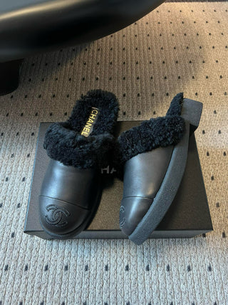 CHANE* Autumn/Winter New Sheepskin Slippers