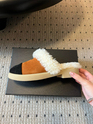 CHANE* Autumn/Winter New Sheepskin Slippers