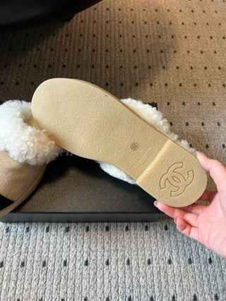 CHANE* Autumn/Winter New Sheepskin Slippers