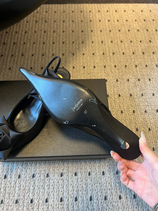 Rose-Embellished Pointed-Toe High-Heeled Sandals