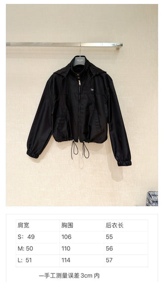 Early spring new arrival: Short, drawstring, zippered windbreaker jacket.