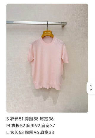 Loro Pian* knit top collection