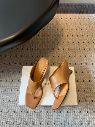 Khait* 26SS Spring-Summer New Collection: Simple Square-Toe Clog Heeled Sandals