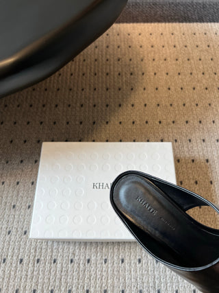 Khait* 26SS Spring-Summer New Collection: Simple Square-Toe Clog Heeled Sandals