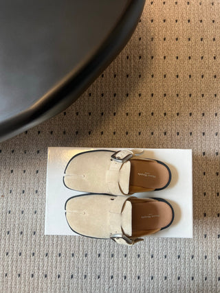 Maison Margiel*26ss Spring-Summer New Collection: Split-Toe Mules/Brogues with Straps