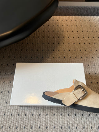 Maison Margiel*26ss Spring-Summer New Collection: Split-Toe Mules/Brogues with Straps
