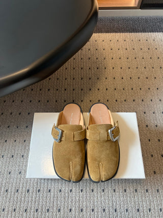 Maison Margiel*26ss Spring-Summer New Collection: Split-Toe Mules/Brogues with Straps