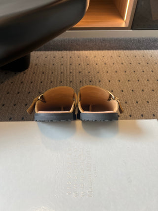 Maison Margiel*26ss Spring-Summer New Collection: Split-Toe Mules/Brogues with Straps