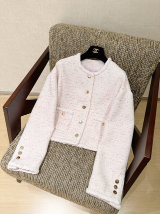 Chane*26’s new model of tweed vest