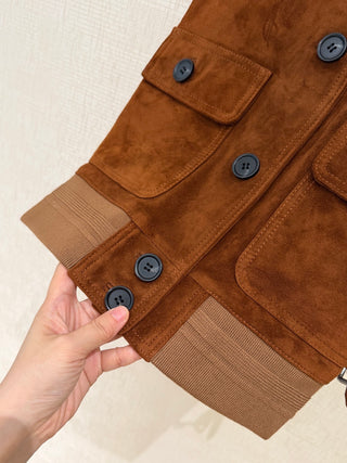 MiuMi*26’s new caramel-colored genuine suede vest